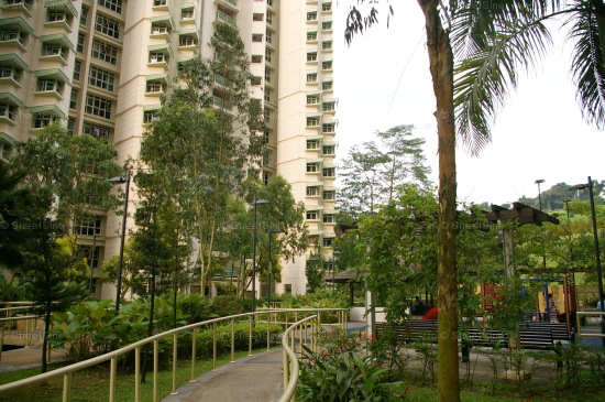 Blk 393 Bukit Batok West Avenue 5 (Bukit Batok), HDB 5 Rooms #339692